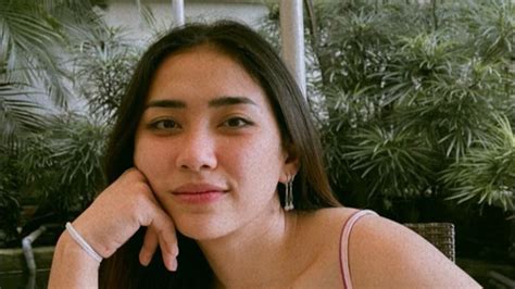 Foto Bukti Yolla Yuliana Merupakan Atlet Voli Paling Cantik Di Indonesia