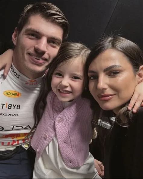 Alles Over Kelly Piquet S Dochter Penelope Inclusief Haar Zoete Band