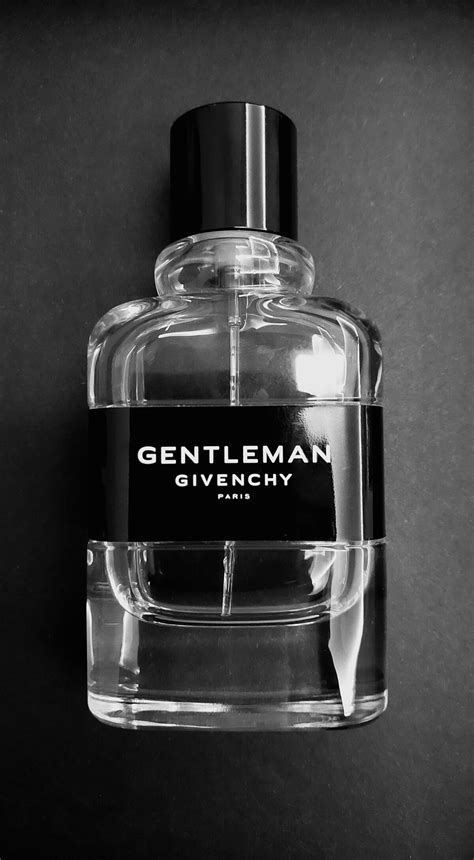 Gentleman 2017 Givenchy одеколон аромат для мужчин 2017