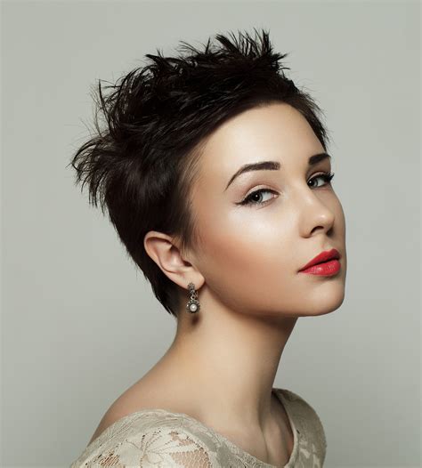 4K 5K Colored Background Blonde Girl Face Glance Red Lips Makeup Earrings Manicure