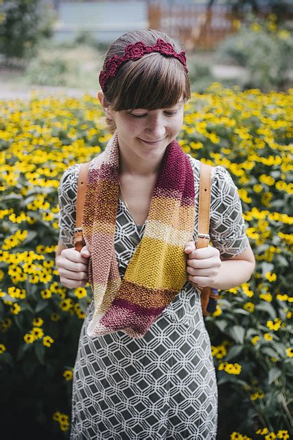 Ravelry Floral Fields Cowl Pattern By Cleo Malone