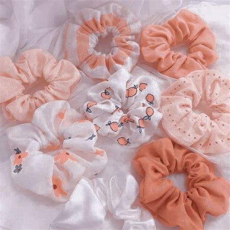 Diy Hair Scrunchies Scrunchie Hairstyles Diy Hairstyles Peach