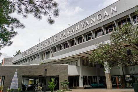 Adu Ide 3 Capres Hanya Ganjar Beri Kepastian Hadir Di Unpar Bandung