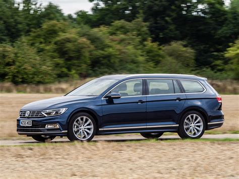 Fotos De Volkswagen Passat Estate R Line Uk