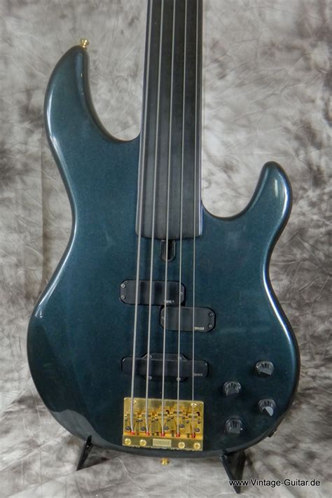 BB 5000 AF Fretless Bass Objekt 1484 1991 Ca A 1193