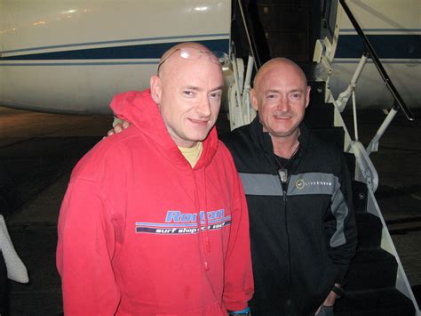 Twins In Space Nasas Twin Astronauts Mark And Scott Kelly Photos