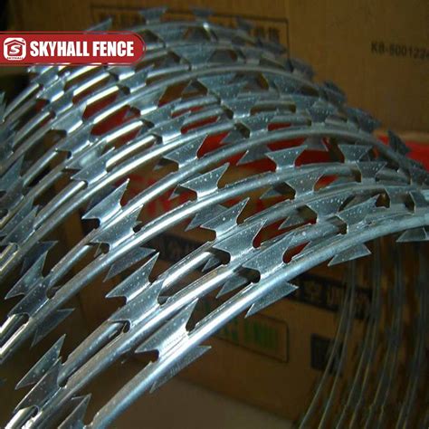 Wholesale Concertina Razor Wire Coils Bto Cbt Razor Wires For