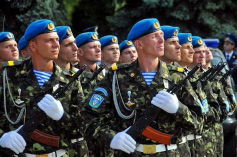 Почему ВДВ называют «Войска Дяди Васи»