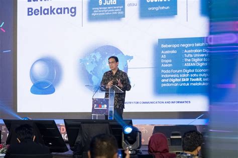 Songsong Indonesia Emas Kemenkominfo Targetkan 9 Juta SDM Digital Pada