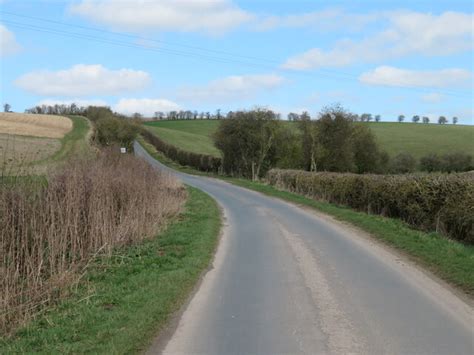 Road To Cowlam Gordon Hatton Cc By Sa Geograph Britain And Ireland