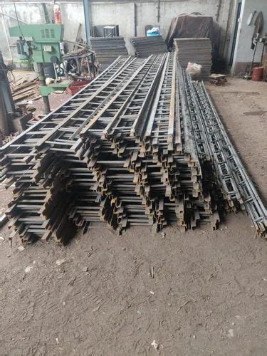 Steel Hot Dip Galvanized Ladder Cable Tray At Rs Kilogram In