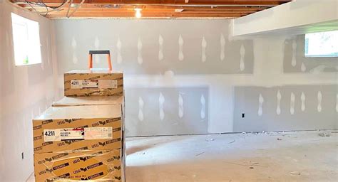 How to Drywall a Basement: Step-by-Step Guide for Beginners | Drytech ...