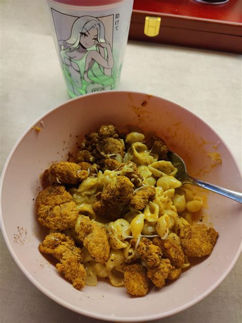 Copycat Kfc Mac And Cheese Bowl And An Energy Drink Rdepressionmeals