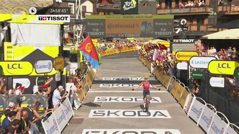 Bekijk Rodriguez Is De Winnaar In Morzine Pogacar Wint Sprint Tegen