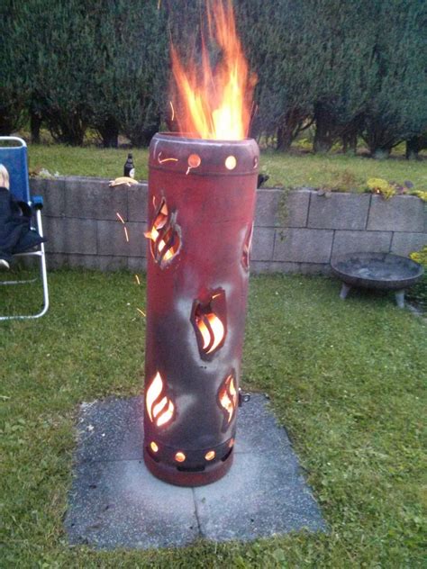 Feuertonne Aus Einer Gasflasche Geschnitzt And Vorstellung Grillforum