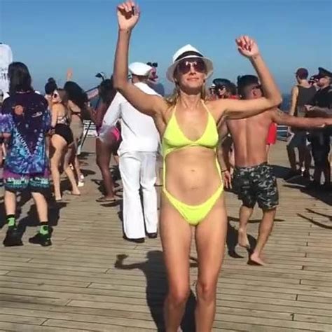 My Wife S Sexy Dancing When Others Watching Blonde Porn Xhamster