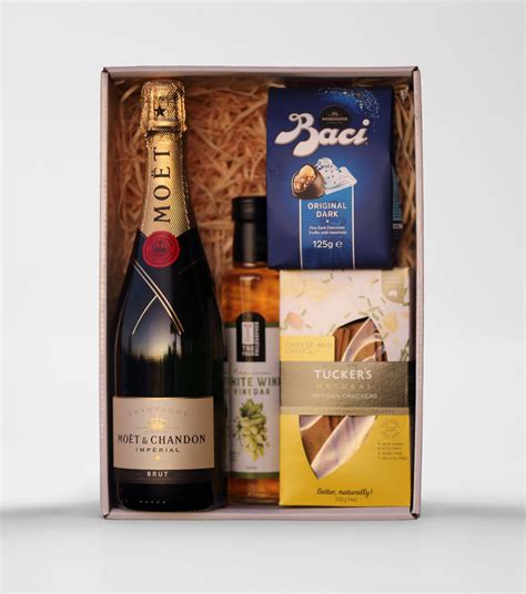 Moet And Chandon Champagne Hamper — T Cube And Co Hampers