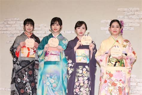 大園桃子、山下美月、渡辺みり愛、向井葉月、成人式