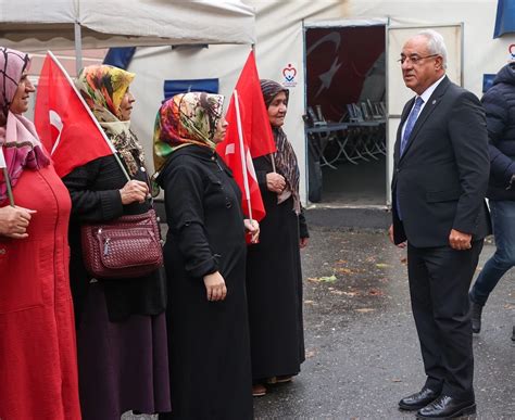 DSP Genel Başkanı Önder Aksakal Diyarbakır annelerini ziyaret etti