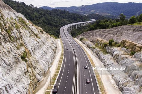 Aliran Trafik Lancar Di Beberapa Lebuh Raya Utama Pagi Ini