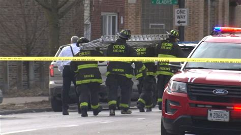 East Garfield Park Barricade Situation Ends Suspect In Custody After