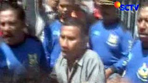 Tiga Pekan Terlantar Penumpang Kapal Mengamuk News Liputan