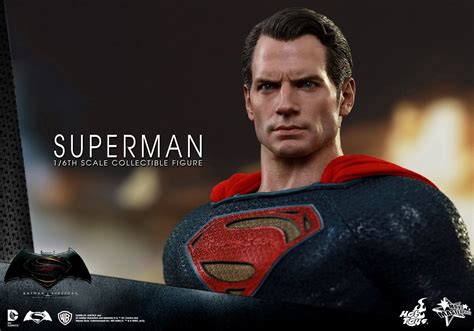 Batman V Superman Hot Toys Action Figures Unveiled