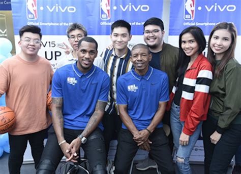 Denver Nuggets Mont Morris Nba Legend Muggsy Bogues Visited Vivo S