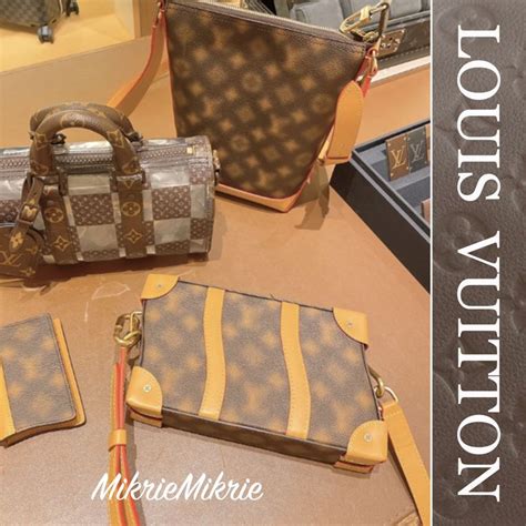 Louis Vuitton Fw Monogram Street Style A Way Plain Leather