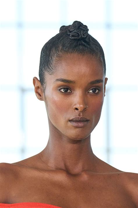 The Best Spring 2023 Makeup Trends Makeup Ideas For Spring
