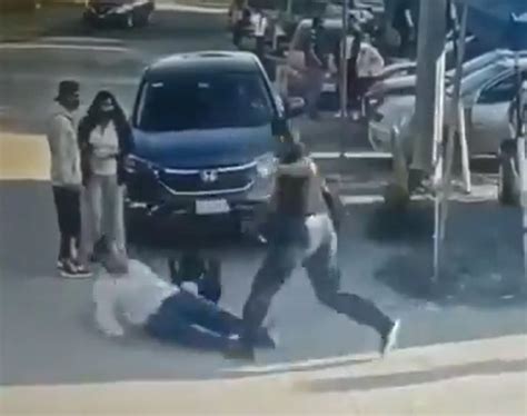 V Deo Un Hombre Mata A Pu Aladas Al Violador De Su Hija En Medio De