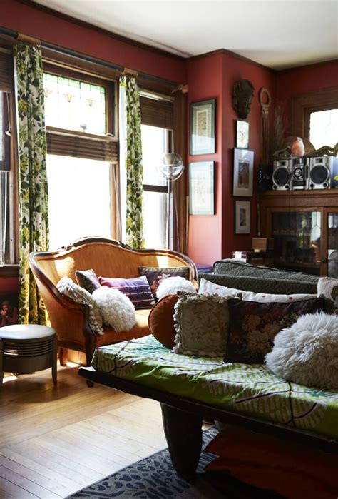 Tour An Eclectic Apartment Full Of Thrift Store Furniture Thrift