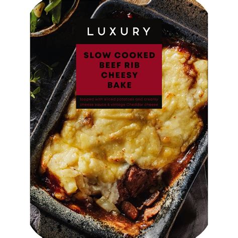 Iceland Luxury Slow Cooked Beef Rib Cheesy Bake 400g Luxury Iceland