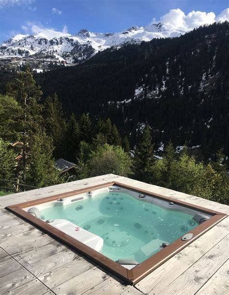 Chalets Parmi Les Plus Beaux De France Elle D Coration Jacuzzi