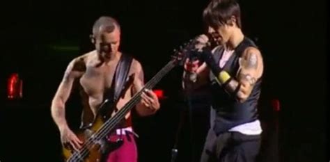 Polen Red Hot Chili Peppers Giver Koncert I Warszawa