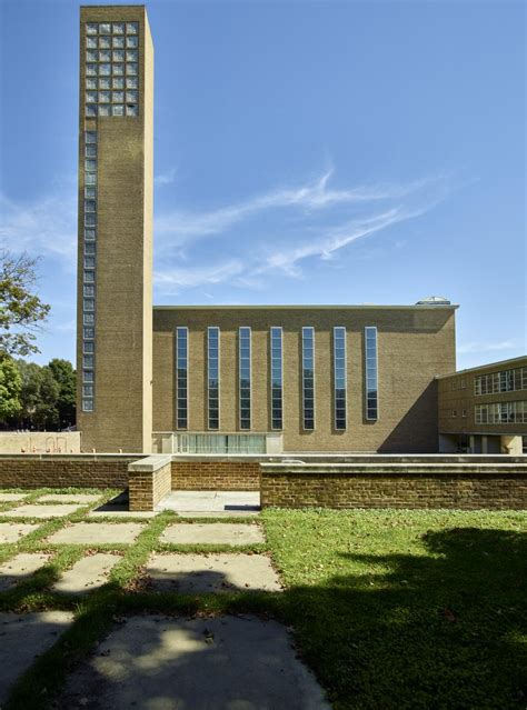 First Christian Church Designed By Finnish Architect Eliel Saarinen A