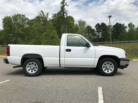 Single Cab Chevy Silverado Short Bed