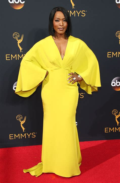 Yellow Gown Yellow Lace Bright Yellow Angela Bassett New Mode Fifties Fashion 50 And