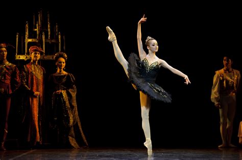 Swan Lake Performed By The Hong Kong Ballet Dancer Zhang Si Yuan