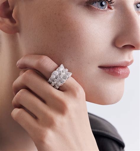 Couture Dior Ring White Gold And Diamonds Dior