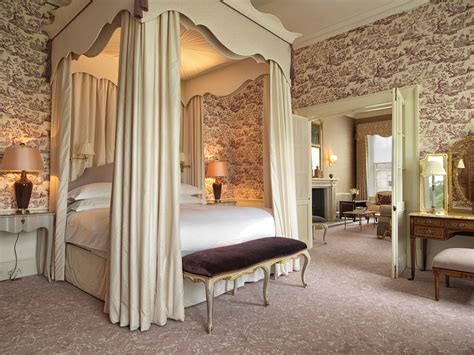 Dog-friendly Cliveden House, Berkshire | PetsPyjamas
