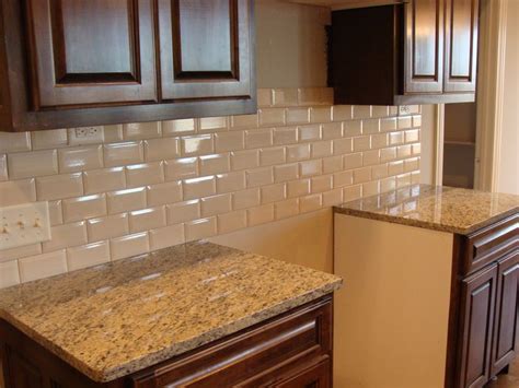 Cream Glass Backsplash