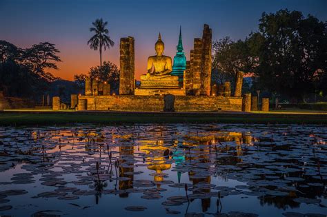 Les Plus Beaux Temples De Tha Lande