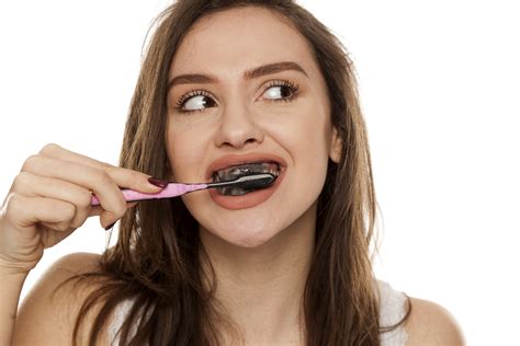 Charcoal Toothpaste Trend: Worth It? | Livonia, MI