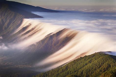 waterfall of clouds, Canary Islands : r/pics