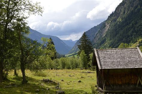 Bildet landskap natur villmark gå fjell eng høyde innsjø