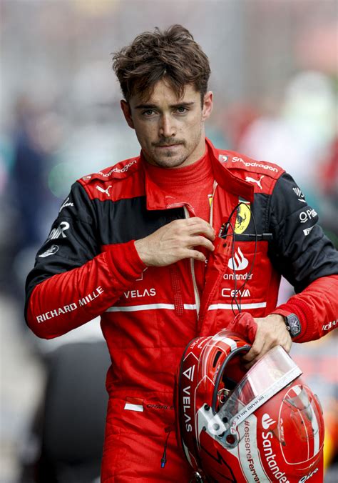 Photo LECLERC Charles Mco Scuderia Ferrari F1 75 Portrait Au