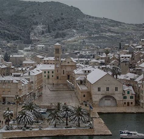 PHOTOS: Croatian Islands & Coast Under Snow | Croatia Week