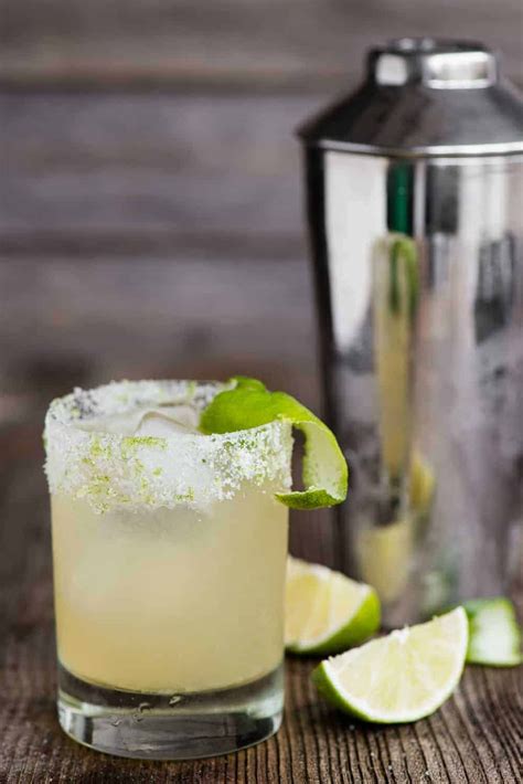 The Most Perfect Classic Margarita Recipe Is Quick And Easy To Make This Lip Smacking Tequila