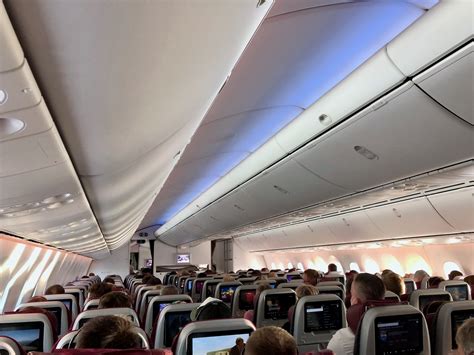 Flight Review Qatar Airways Economy Class Part B Off